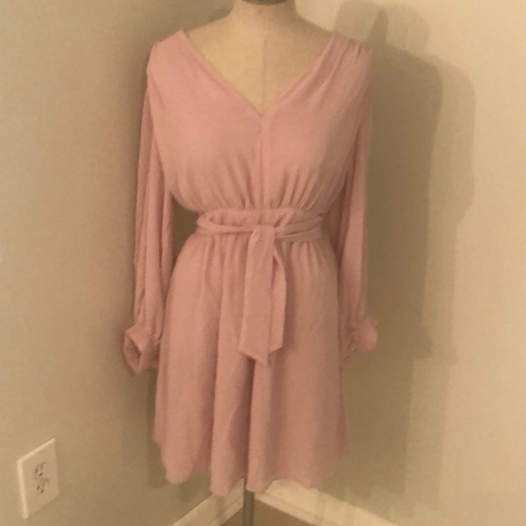H&M Dresses & Skirts - H&M dress NWT